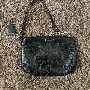 ⭐️$7⭐️ Coach wrislet